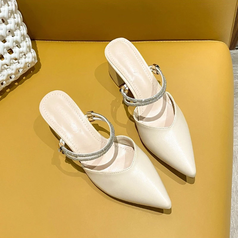 包头凉鞋女2025年新款时装罗马小码仙女风两穿水钻粗跟中跟高跟鞋