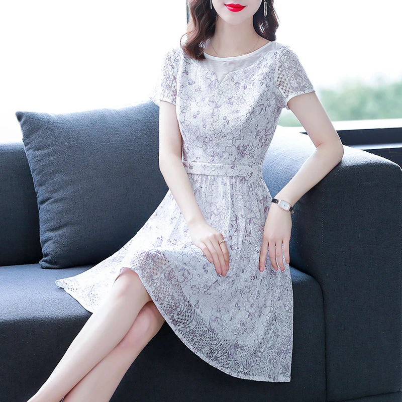 85011碎花蕾丝连衣裙2023新款夏季女装白色短袖气质大码裙子女夏