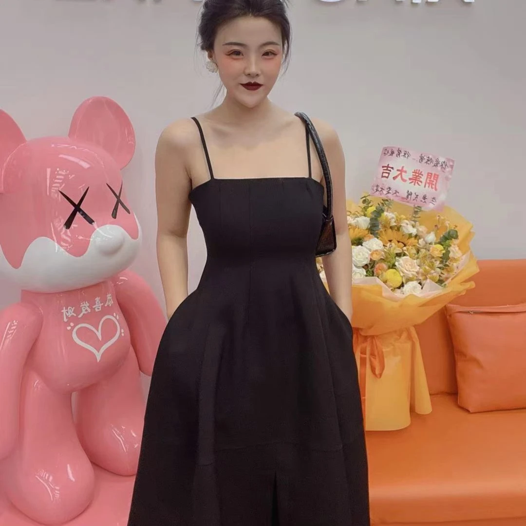 小园女神显瘦连衣裙时尚