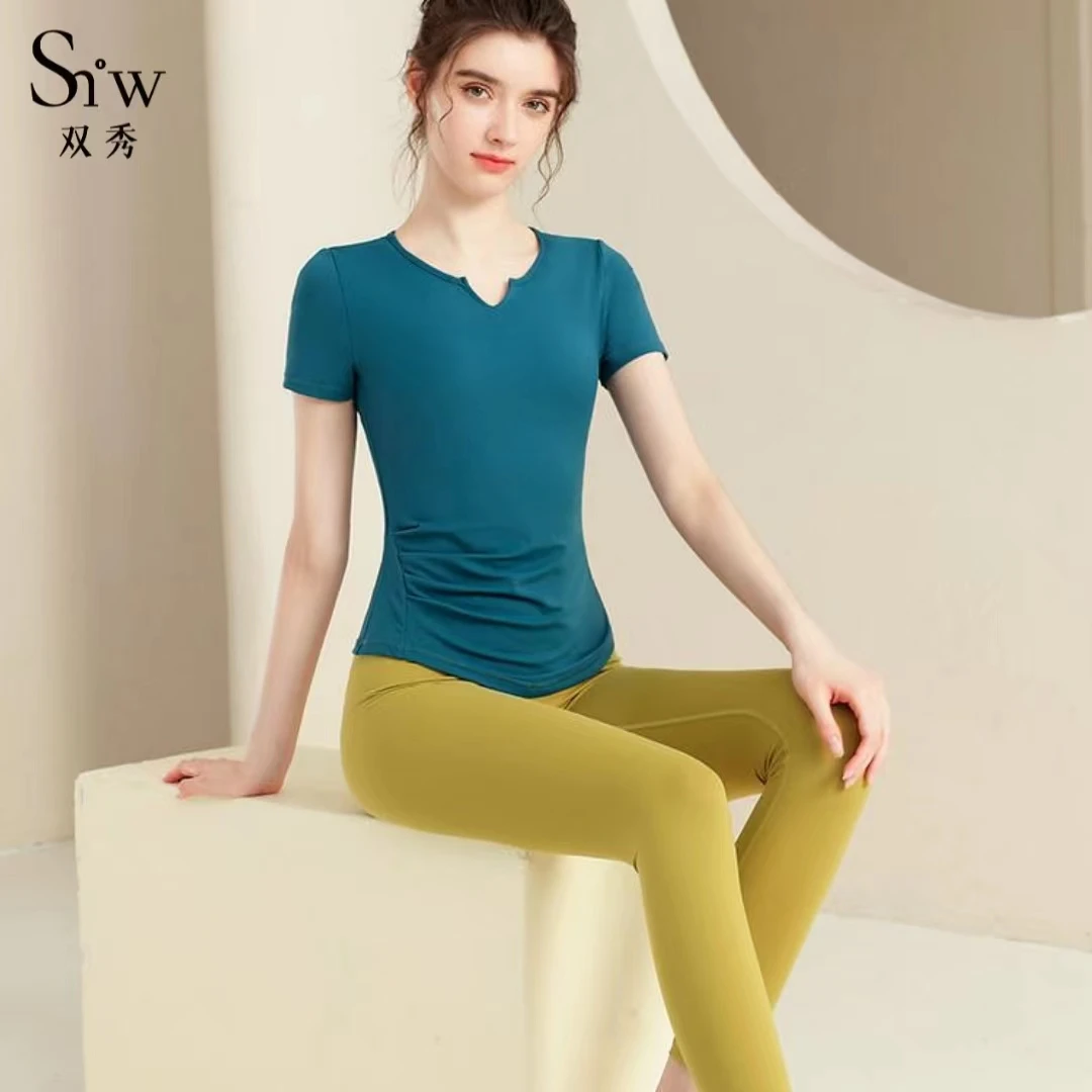 瑜伽服短袖专业女网红款性感提臀健身运动上衣夏时尚瑜伽服套装