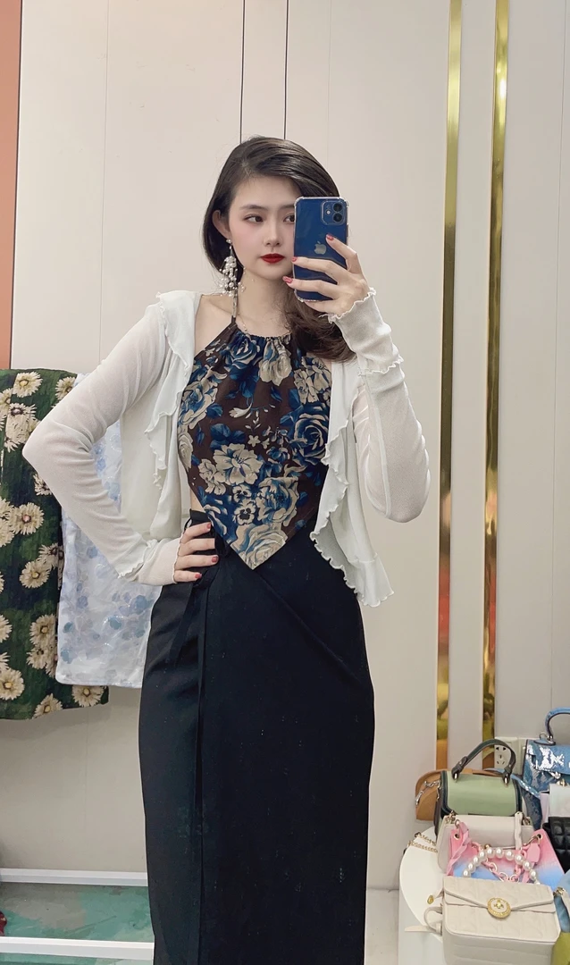 灰小猫 新中式国风复古印花【蓝玫瑰】绑带挂脖吊带背心上衣女