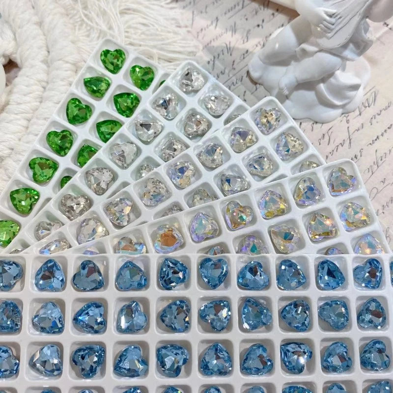 CY（20颗）浮力款美甲饰品  网红美甲新款正桃心美甲钻饰品8*8mm