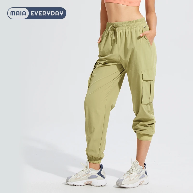 MAIA EVERYDAY 腰头松紧抽绳宽松全长训练运动休闲裤女 221PN005