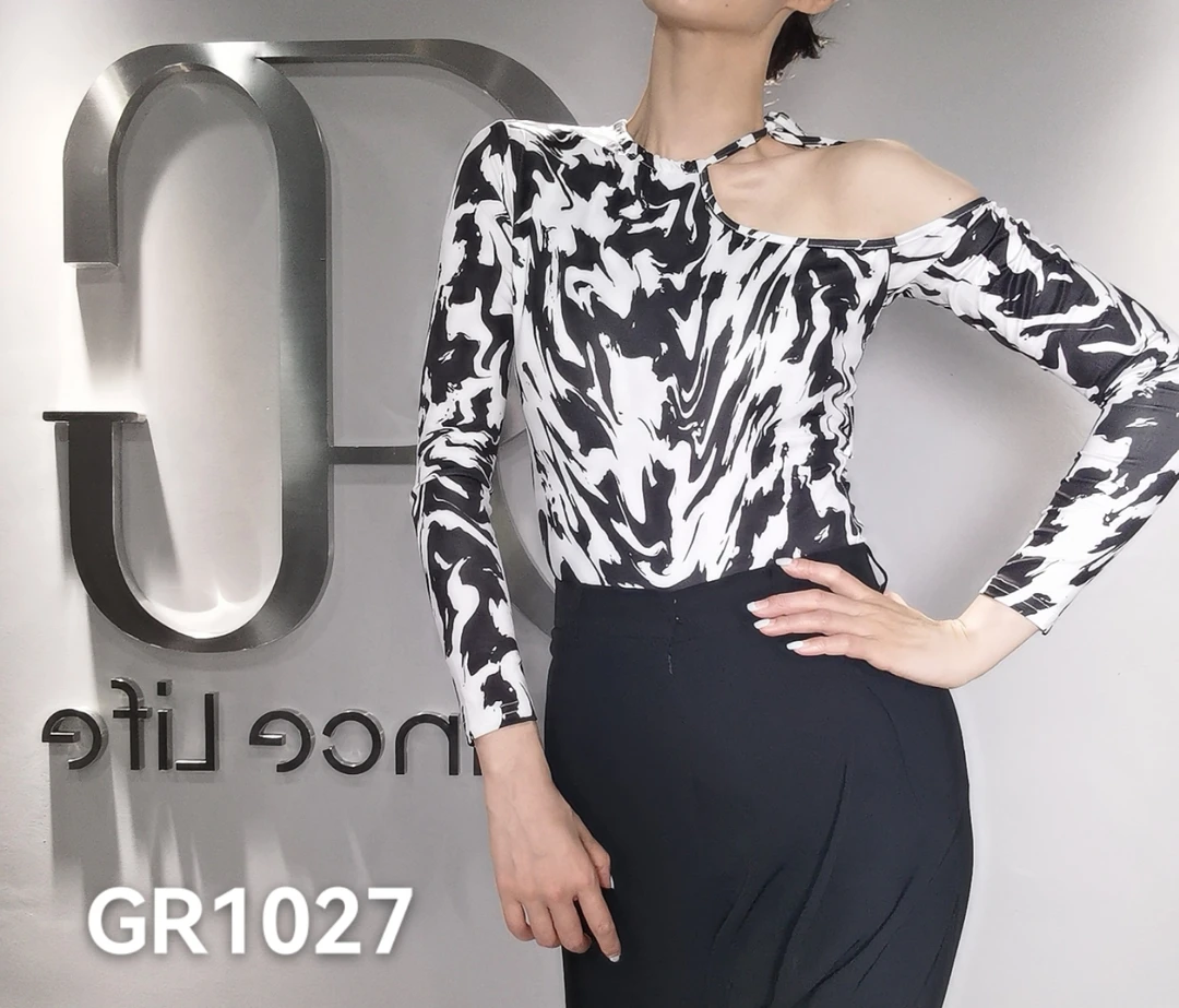 GR1027黑白连体露肩上衣