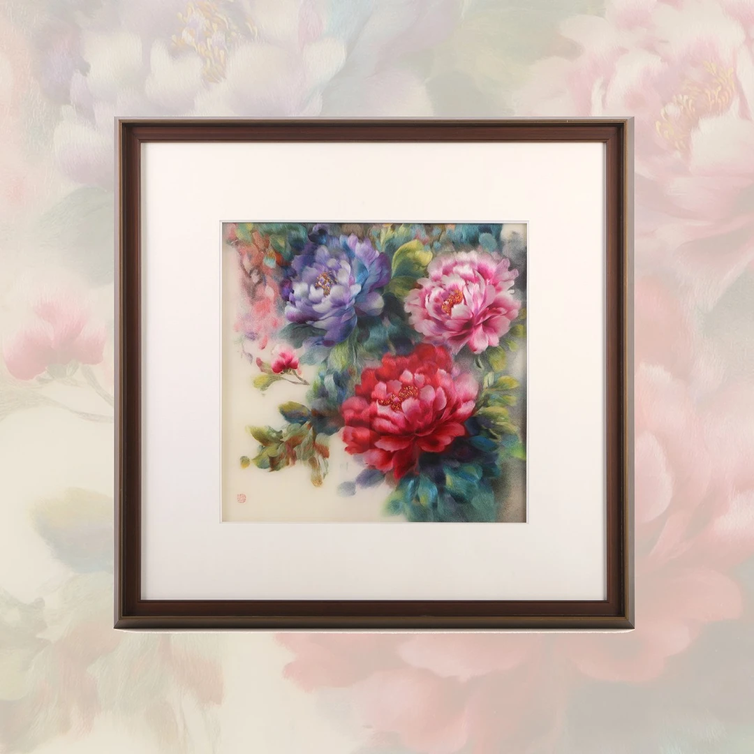 《国色春醉容》 单面绣挂件  手工苏绣