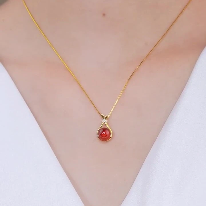 钛钢项链 2022新款相思豆 念想项链钛钢锁骨链网红饰品不掉色首饰