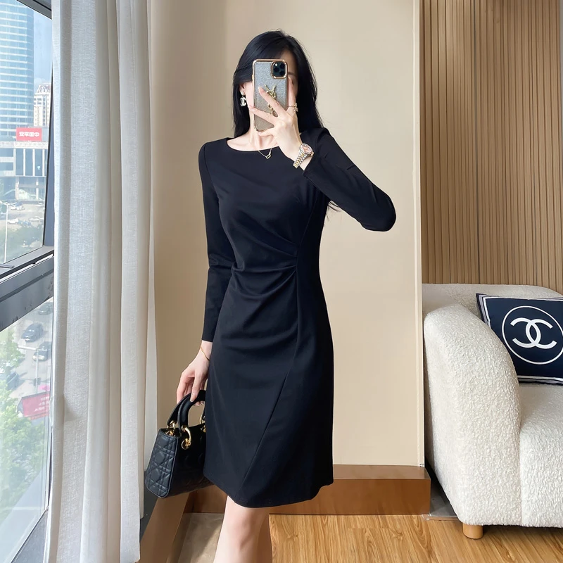 高级感法式修身小黑裙秋季时尚长袖裙子中长款洋气小众女装连衣裙