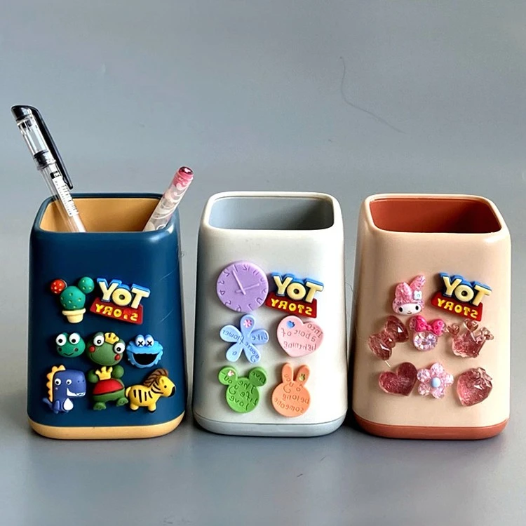 儿童卡通可爱笔筒男孩女孩个性创意礼物学生桌面文具收纳盒