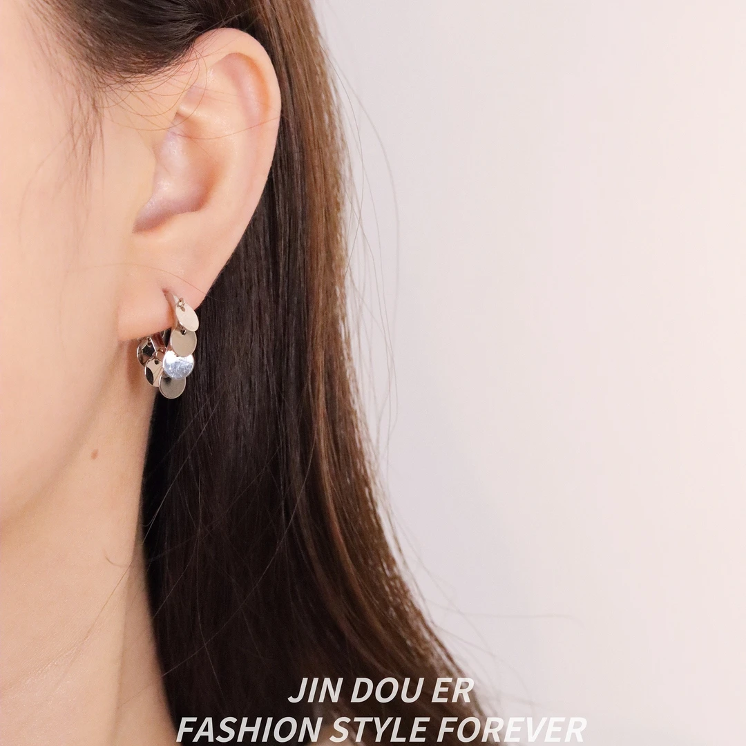 铜合金耳饰 【流苏小亮片】亮片耳扣新潮耳环韩国气质网红设计J035
