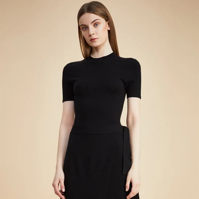 【黑金舞会】束腰修身气质黑色圆领短袖女针织连衣裙时尚