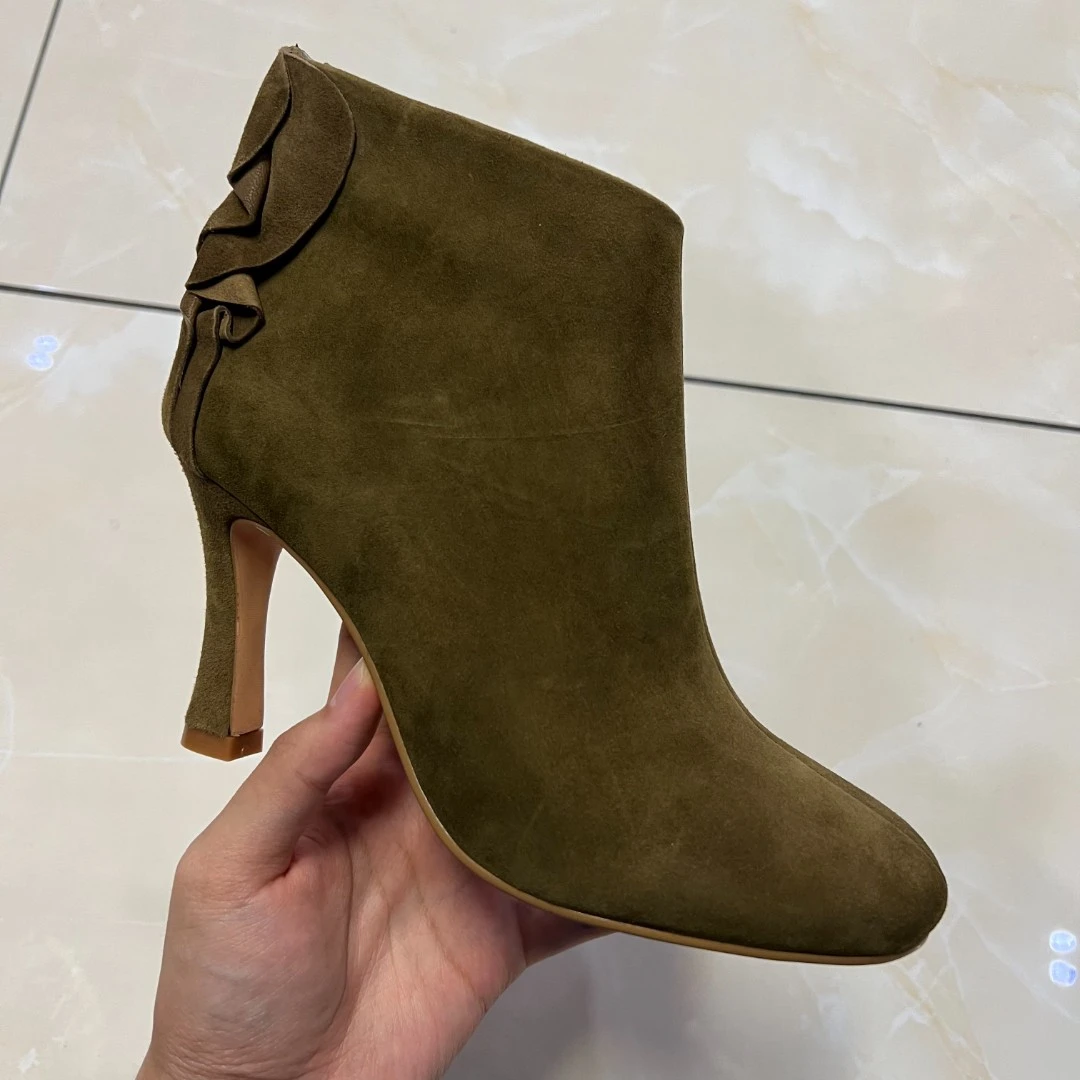 2号店   正常尺码 时装女靴 绒里  011RS  LU