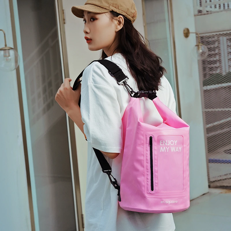 户外露营防水包潜水包胸包大容量双肩包男运动包女