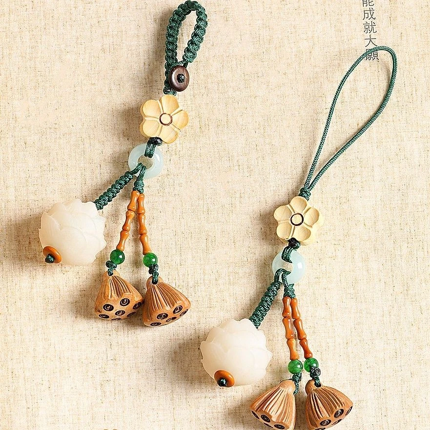 手工编车钥匙扣挂件桃木黄杨莲花包包饰闺蜜朋友礼物挂件