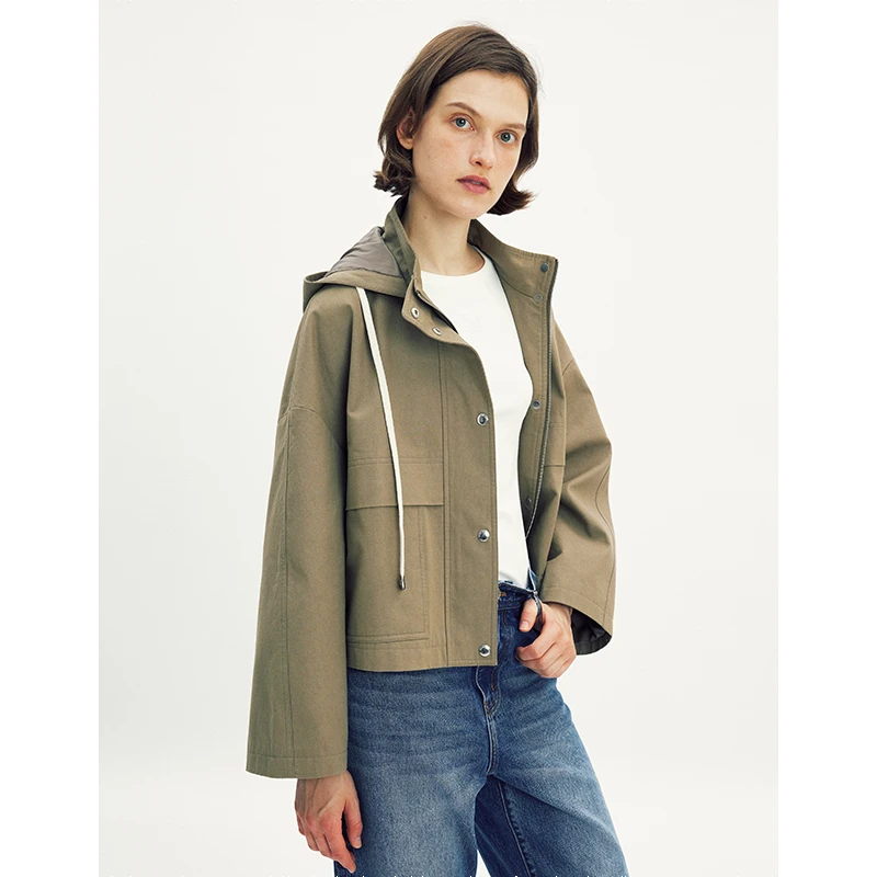 高级感连帽风衣外套女宽松休闲短款夹克女秋季新款
