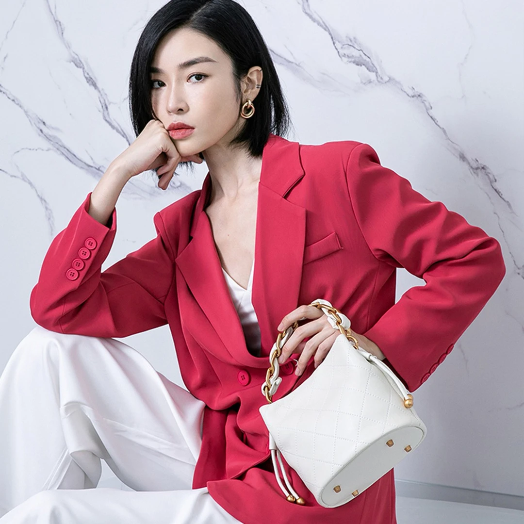 SADI/萨迪小香风粗链百搭女神羊皮耐磨休闲时尚水桶包SDX20142