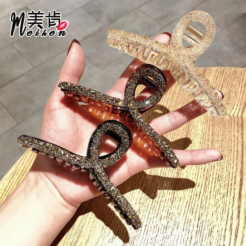 布艺发饰 盘发大号碎钻抓夹韩国发夹网红新款优雅气质后脑勺鲨鱼