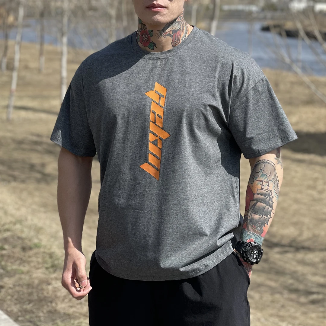 2022肌肉宽松大码运动健身短袖衣服男棉半袖t恤跑步训练休闲上衣