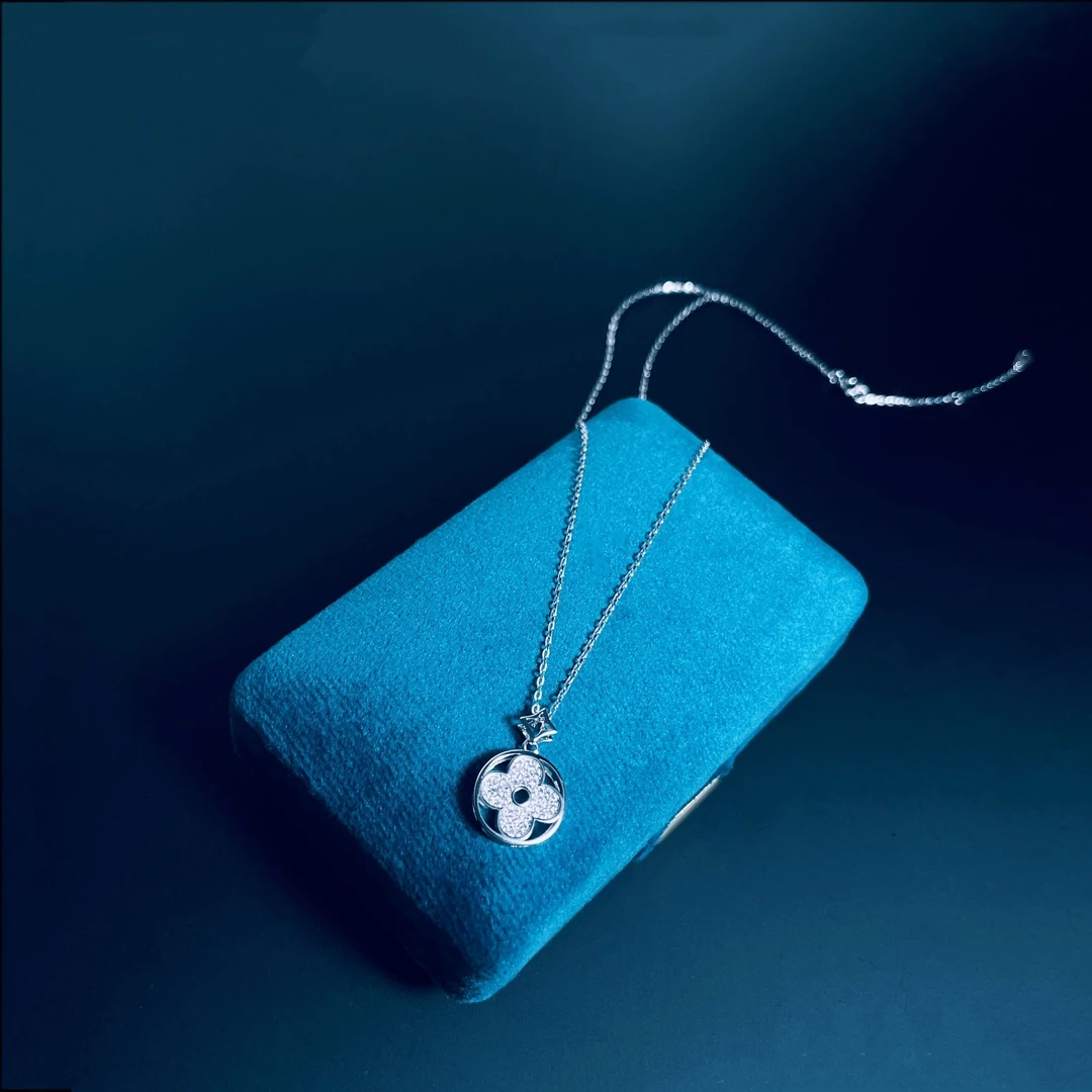 坠链均925银合成锆石 精致百搭纯银轻奢项链时尚简约锁骨链吊坠