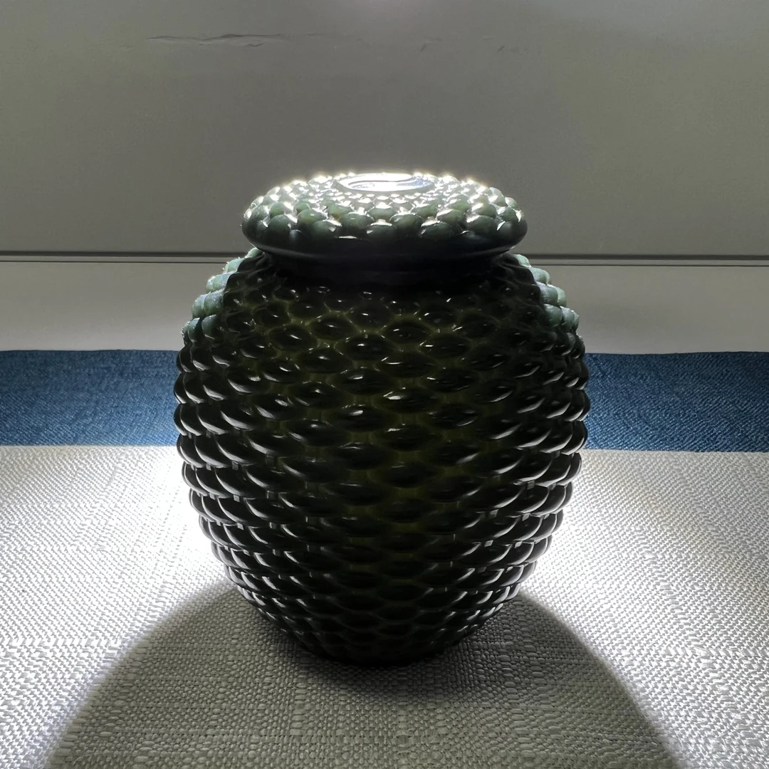 018059 和田玉青玉 茶叶罐