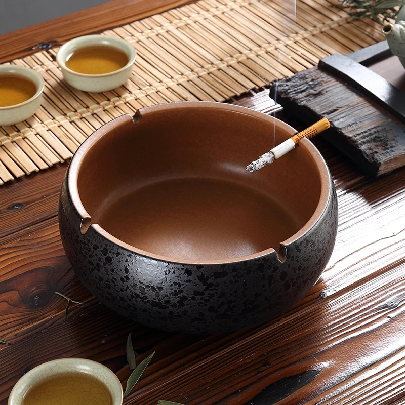 陶瓷烟灰缸创意办公室家用中式客厅茶几大号个性复古摆件潮流茶桌