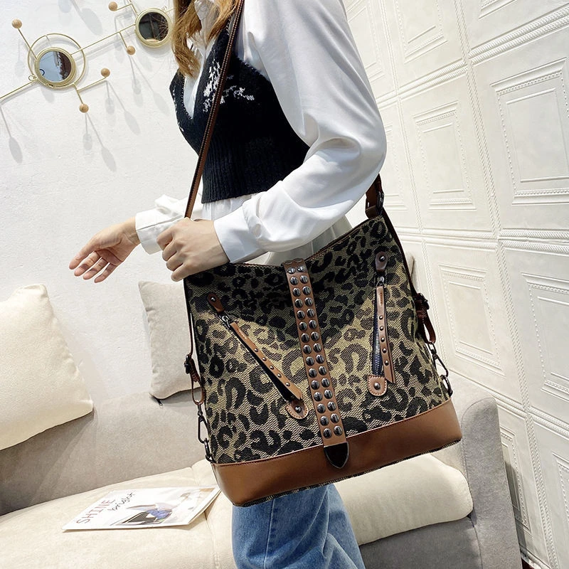 新款2025高档洋气真皮托特包双肩包女包多功能豹纹背包单肩斜挎包