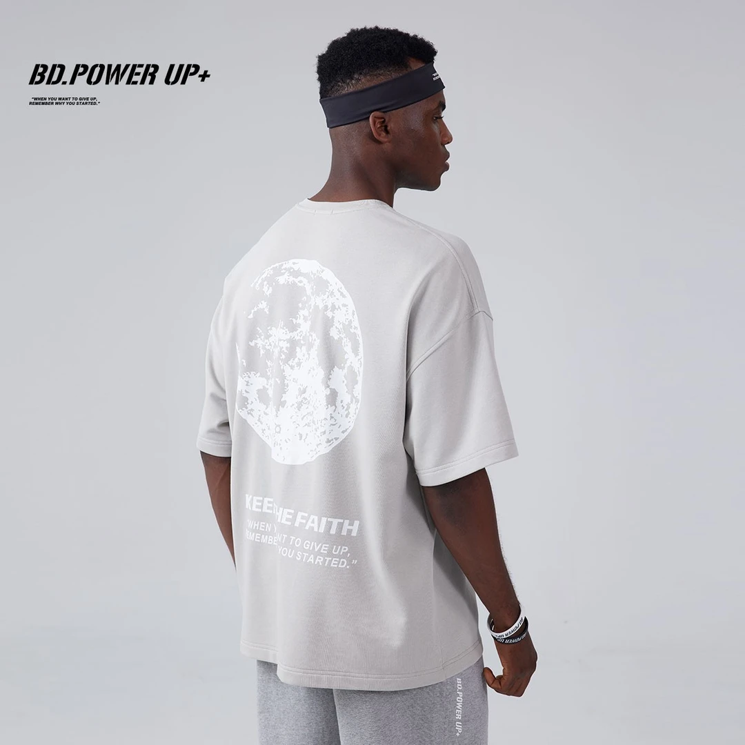BD.POWER UP+夏季短袖男潮牌时尚撞色印花灰色运动t恤男宽松