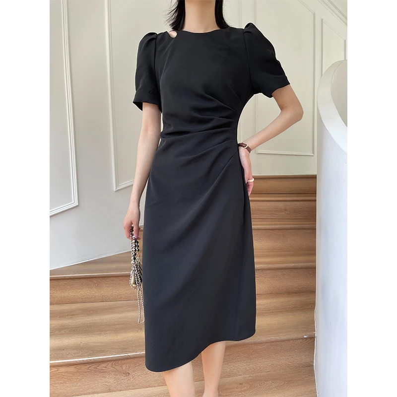 2024新款夏季气质通勤收腰显瘦高级感连衣裙黑裙