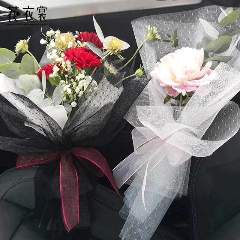 花衣裳 新品 韩国点点纱鲜花包花纱网鲜花束包装纸材料花店用