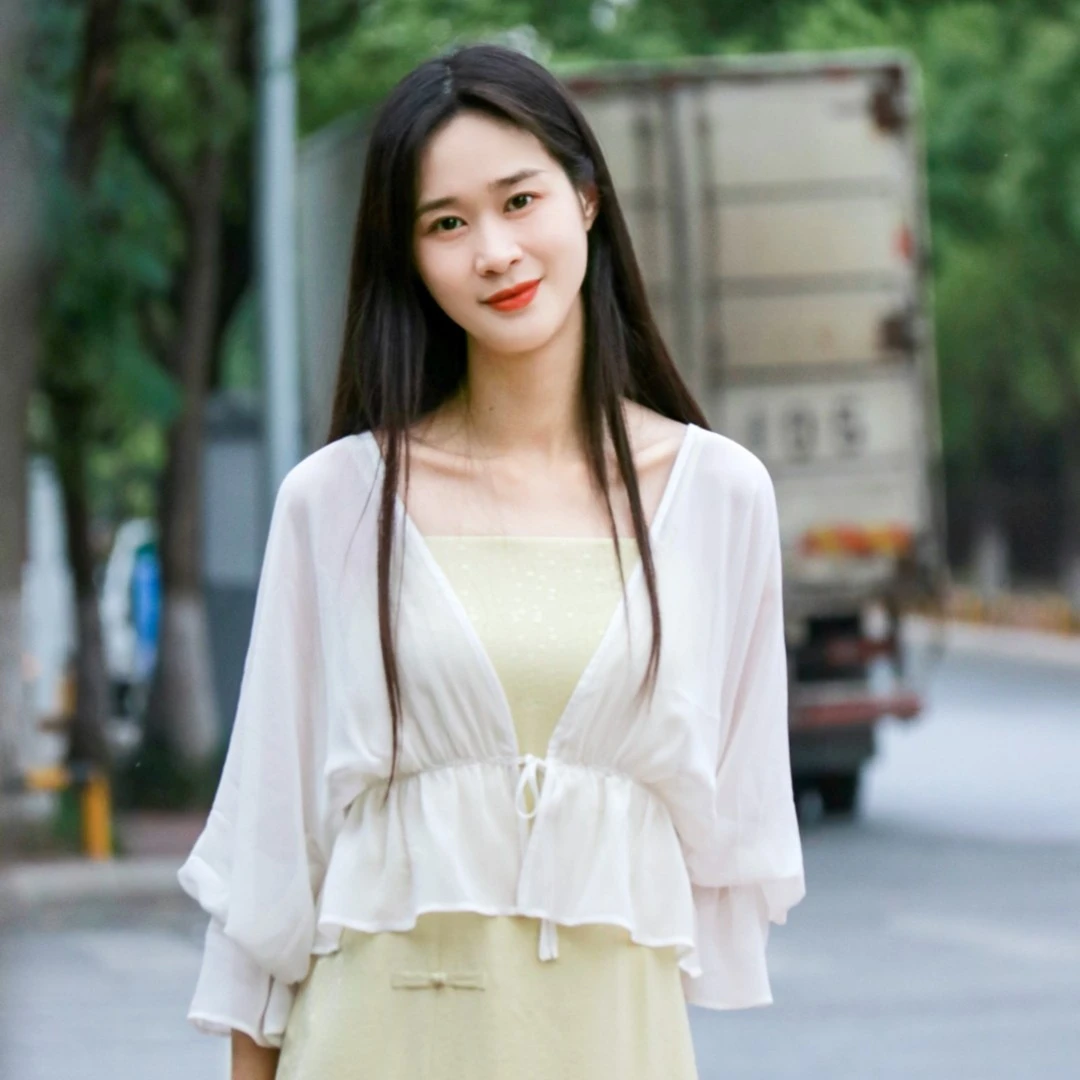 【画眉外套】真丝外搭夏季白色防晒外套小外披肩薄款短款长袖