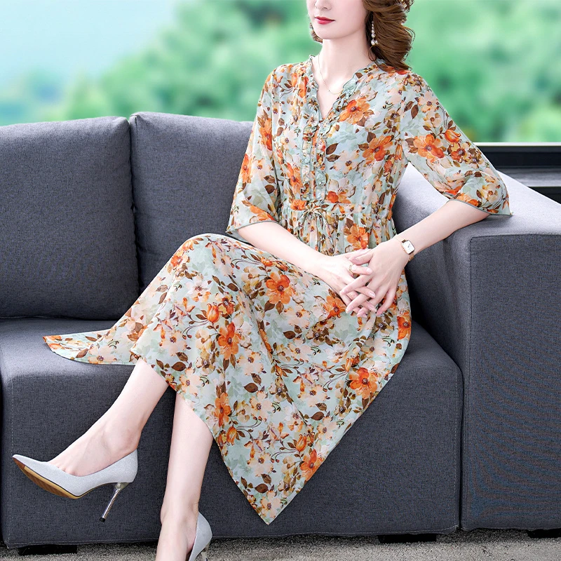 2025夏季新款真丝连衣裙女显白桑蚕丝修身显瘦时尚气质贵妇人裙子