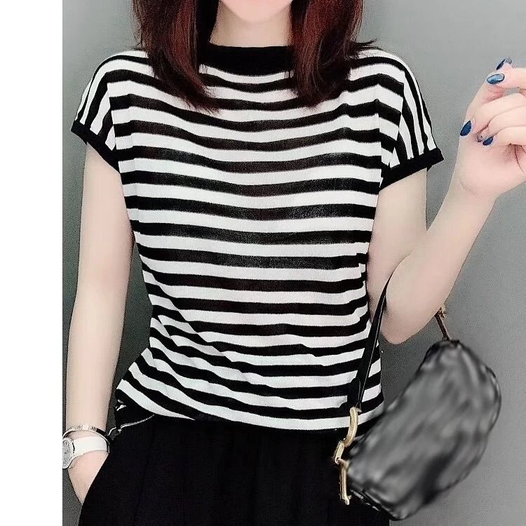 夏季新款休闲宽松短袖女洋气凉爽T恤大码条纹圆领韩版显瘦薄款潮