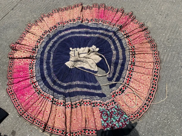 老绣品 精品百年老绣裙