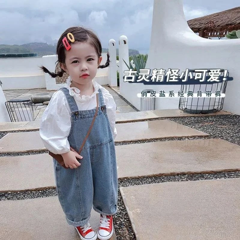 女童牛仔背带裤2024新款春秋洋气时髦休闲童装女孩时尚中小童裤子