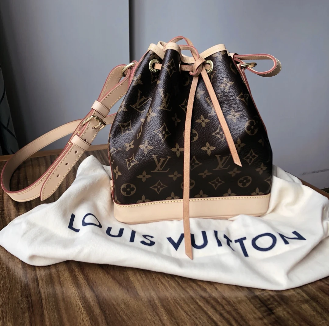 99新 LouisVuitton/路易威登 NS/LV老花NOE抽绳水桶BB/美美46