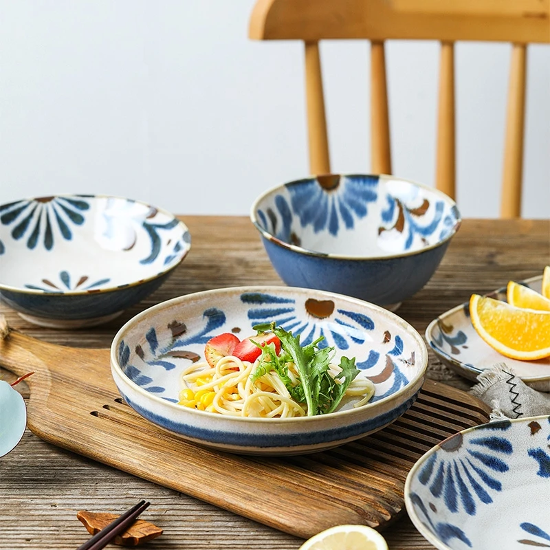 日本进口蓝菊草米饭碗面碗菜盘饭盘釉下彩汤碗菜盘子复古陶瓷餐具