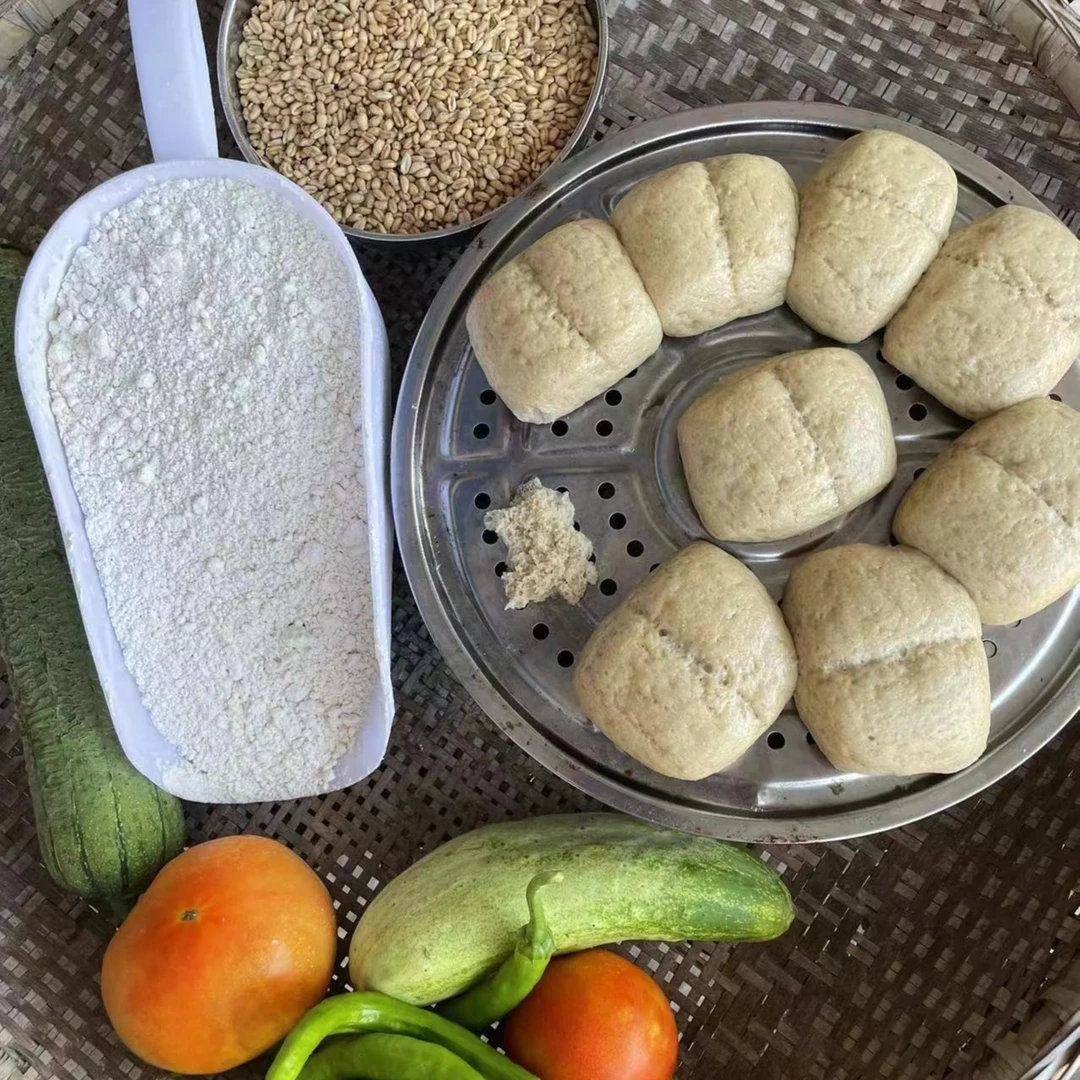 四川农家土麦子面粉包邮