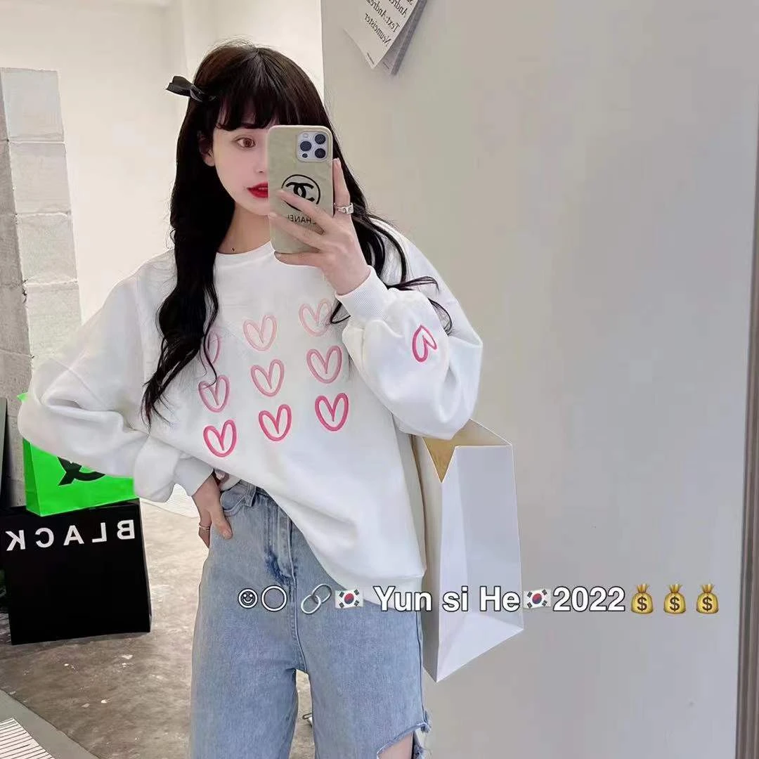 徐心橙【美人】9个爱心刺绣卫衣