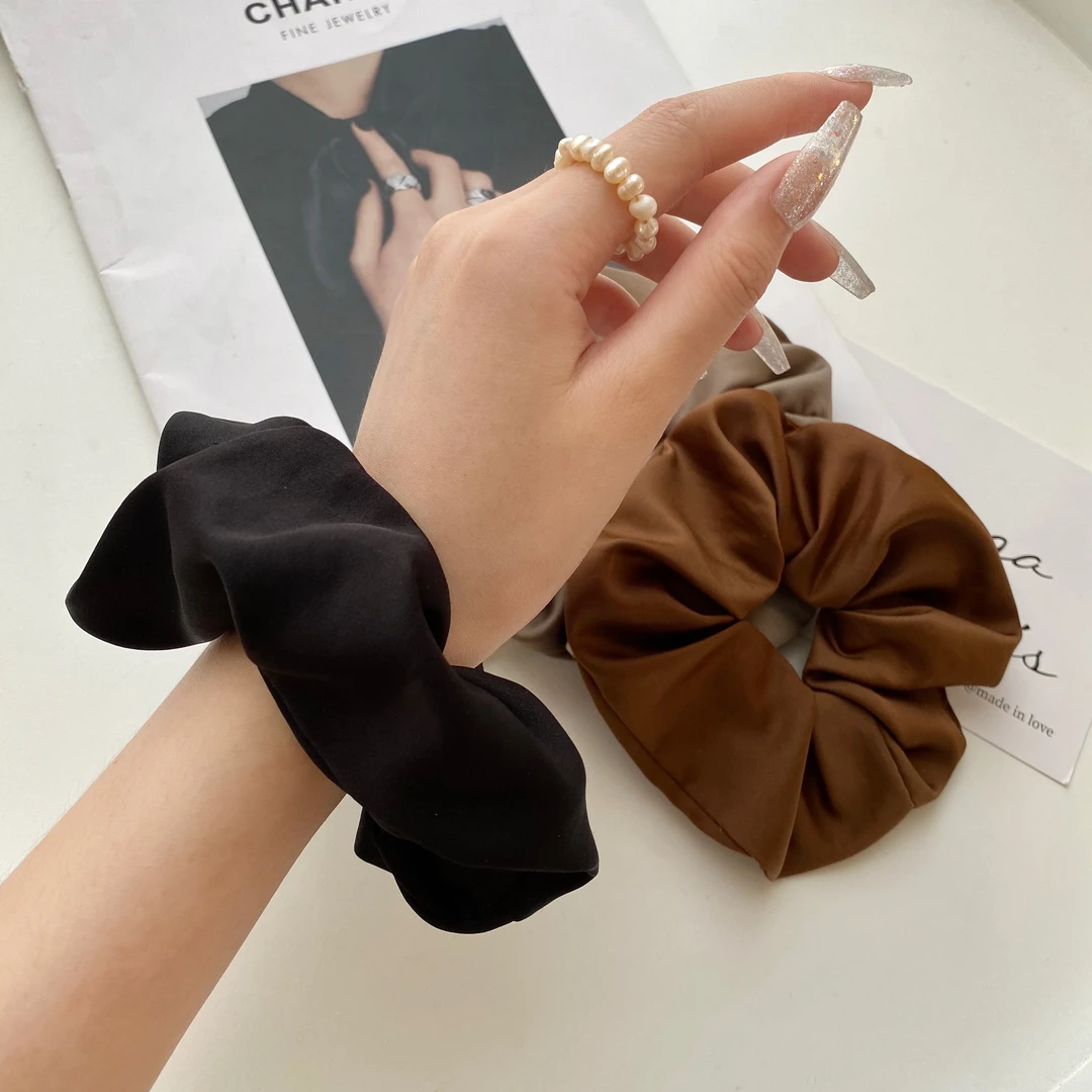 布艺发饰 高级感缎面大肠发圈韩国网红气质扎头绳女简约丸子头