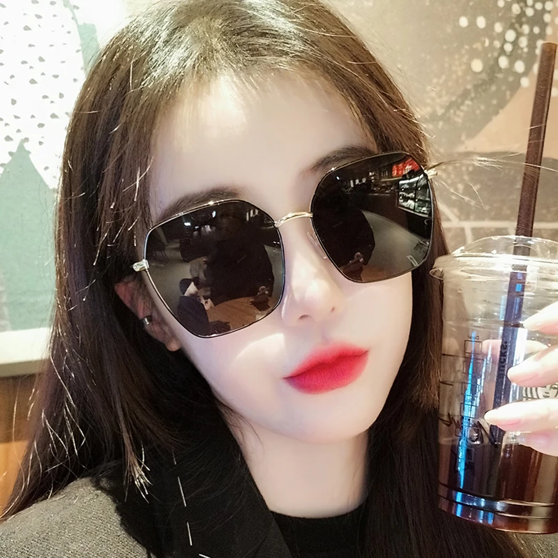 太阳眼镜女2025新款偏光防紫外线墨镜气质潮圆脸大脸显瘦开车专用