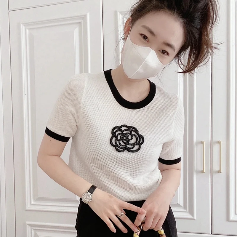 高品质~莱赛尔轻奢小香风山茶花钉珠圆领短袖针织上衣T恤女夏季