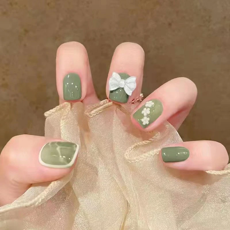 （短款）绿蝴蝶假指甲贴片美甲贴片穿戴甲可拆卸显白可穿戴甲片贴