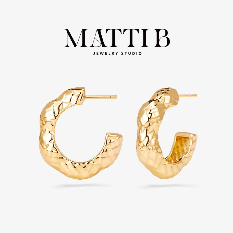 铜合金耳饰 小众设计感轻奢气质新爆款高级感金色高端耳钉女1901