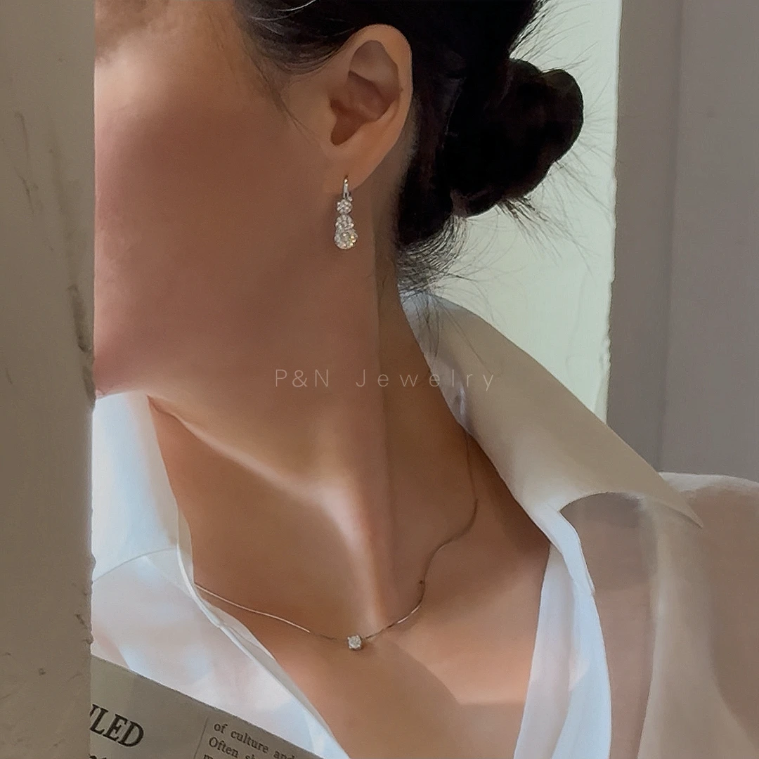 p&n 铜合金合成锆石耳饰 法式复古时尚欧若风轻奢璀璨灵动耳环