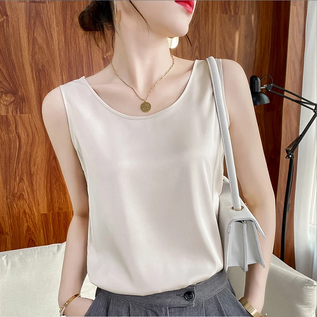 圆领吊带背心女内搭西装白色性感打底缎面无袖百搭显瘦设计感时尚