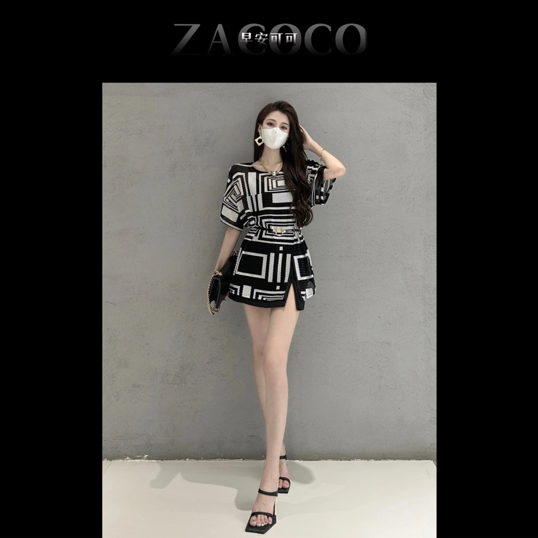 【ZACOCO】御姐风设计感几何图案休闲夏季小香风印花上衣时尚短袖