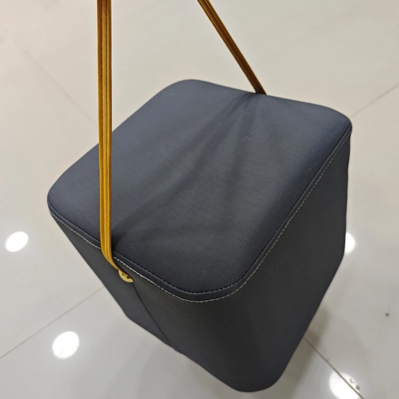 【25*25cm手提换鞋凳子，宠粉福利，差评勿拍！！！】宠粉福利