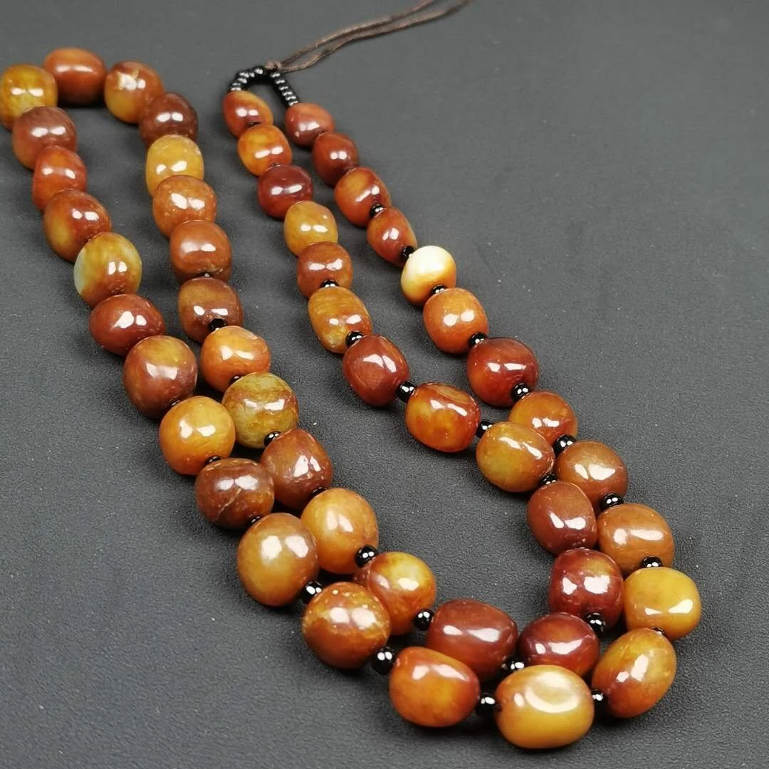 新疆和田玉白玉枣红皮随形项链绳男女款红沁皮随形项链多样性发货