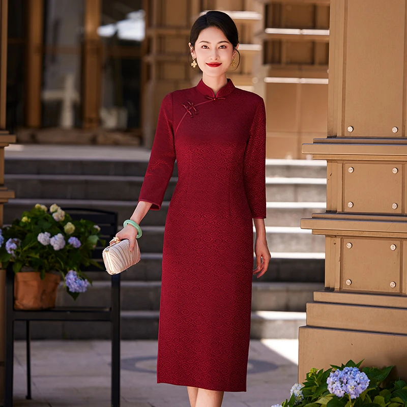 旗袍2025春季新款女红色妈妈婚宴装七分袖敬酒服喜婆婆小个子结婚