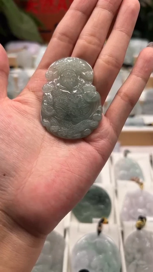 【闪购商品】翡翠颈饰未镶嵌天然A货翡翠10/20/25