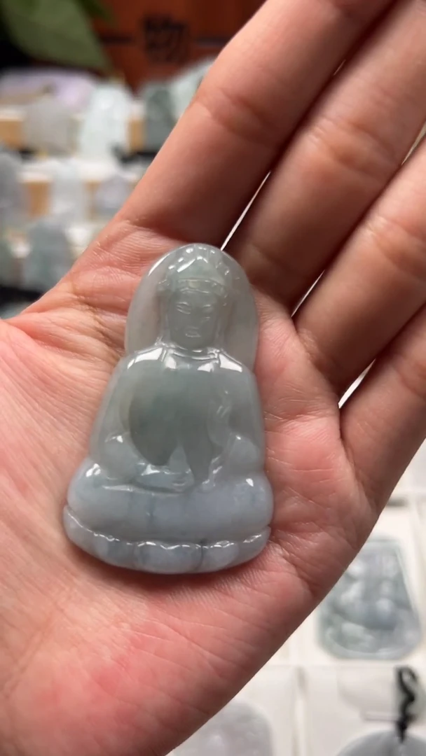 【闪购商品】翡翠颈饰未镶嵌天然A货翡翠10/19/105